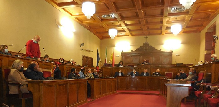 Milazzo (ME) - L’intervento del presidente dell’Autorità di sistema al Consiglio comunale sul porto