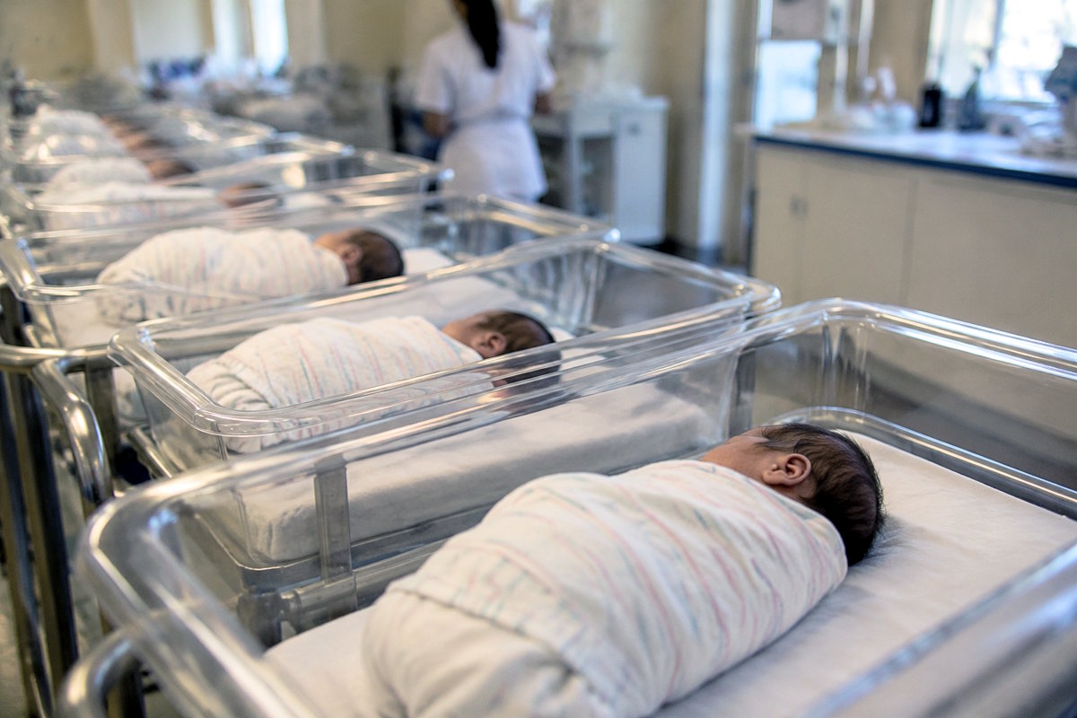 Natalità in Italia, nuovo minimo storico: solo 1,14 figli per donna. Anche nel 2026 continua il calo delle nascite